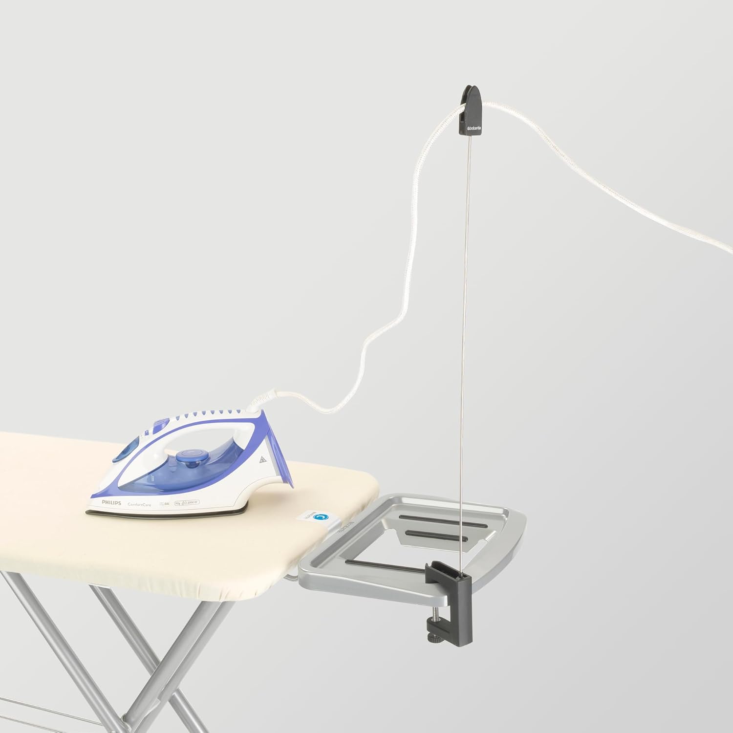 Brabantia Tabla de planchar tamaño C (49 x 18 pulgadas), 7 opciones de altura, soporte para plancha de vapor sólido y estante de lino y soporte para