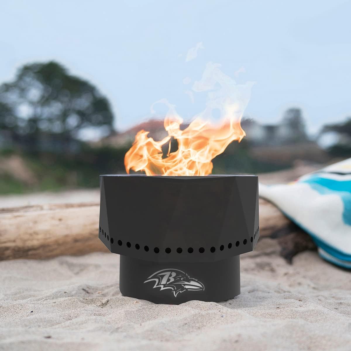 Blue Sky Outdoor Living NFL Jacksonville Jaguars Ridge – Hoyo portátil de acero sin humo con bolsa de transporte y kit de pantalla de chispa, leña y