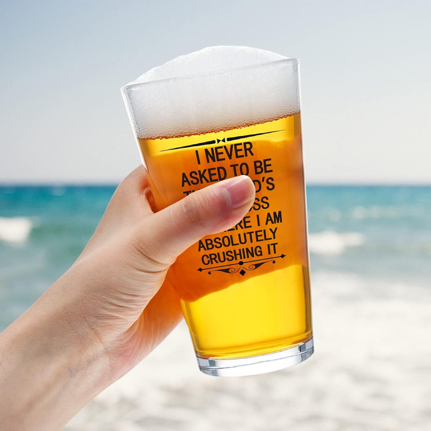 DAZLUTE Vaso de cerveza con texto en inglés “I Never Asked to Be the World’s Best Boss Bever”, divertida idea de regalo para jefe, director,