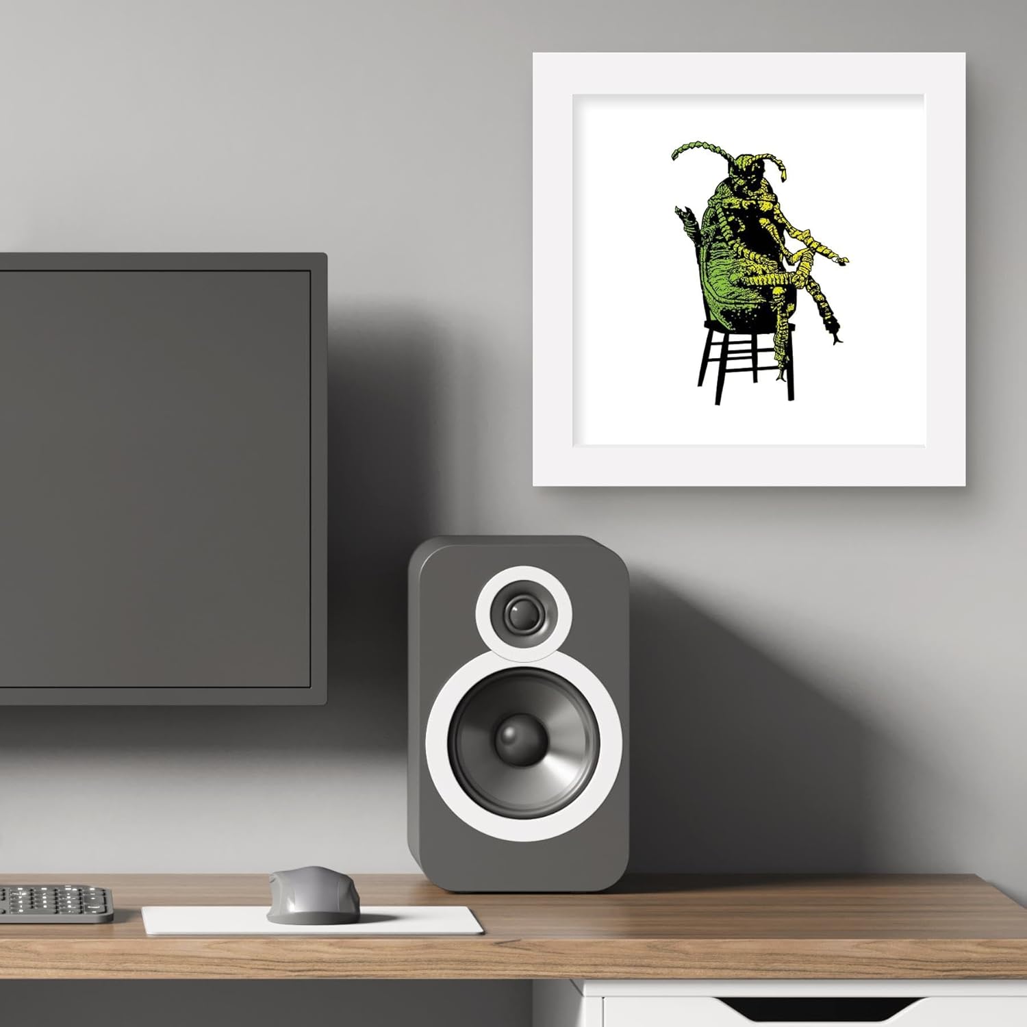 Trends International Gallery Pops Beetlejuice – Póster de pared con texto en inglés Hi How Are You Beetle, 12.00 x 12.00 pulgadas, versión de marco