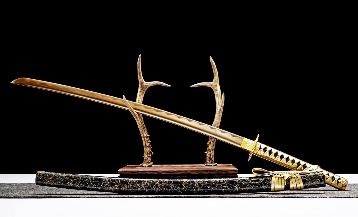 Espada samurái japonesa T1095 forjada a mano de acero de alto carbono, Katana negra y morada, hoja de espiga completa, lista para combatir