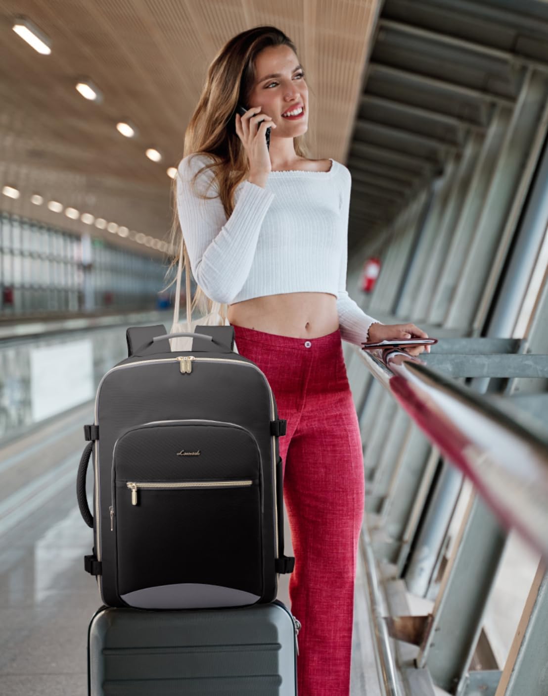 LOVEVOOK Mochila de viaje para mujeres y hombres como artículo personal aprobado por vuelo, equipaje de 40 L, Negro –