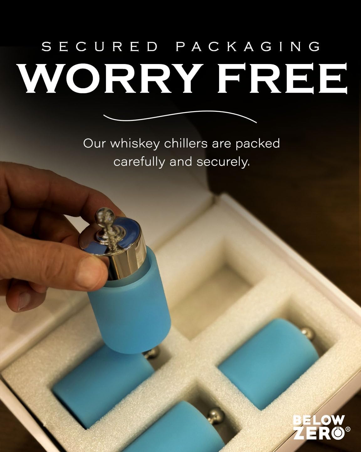 Below Zero Cubos de hielo de acero inoxidable para bebidas, whisky, no más pinzas y enfriadores de perilla de fácil agarre, tecnología de
