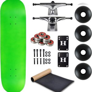 Moose Patineta Completa Verde Neón 7.5″ con Camiones Plateados y Ruedas Negras Moose Patineta Completa Verde Neón 7.5″ con Camiones Plateados y Ruedas Negras