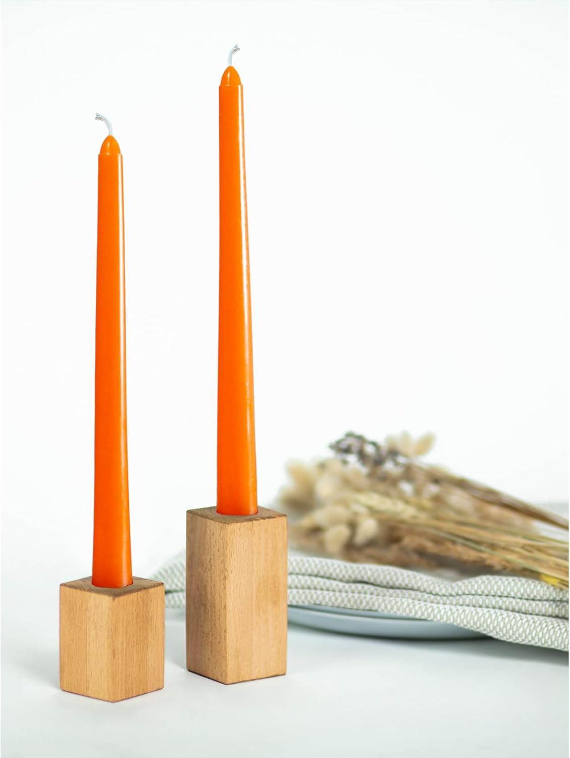 CANDWAX Juego de 12 velas cónicas de 10 pulgadas, velas altas sin perfume, velas cónicas color naranja, perfectas como velas para el hogar o velas