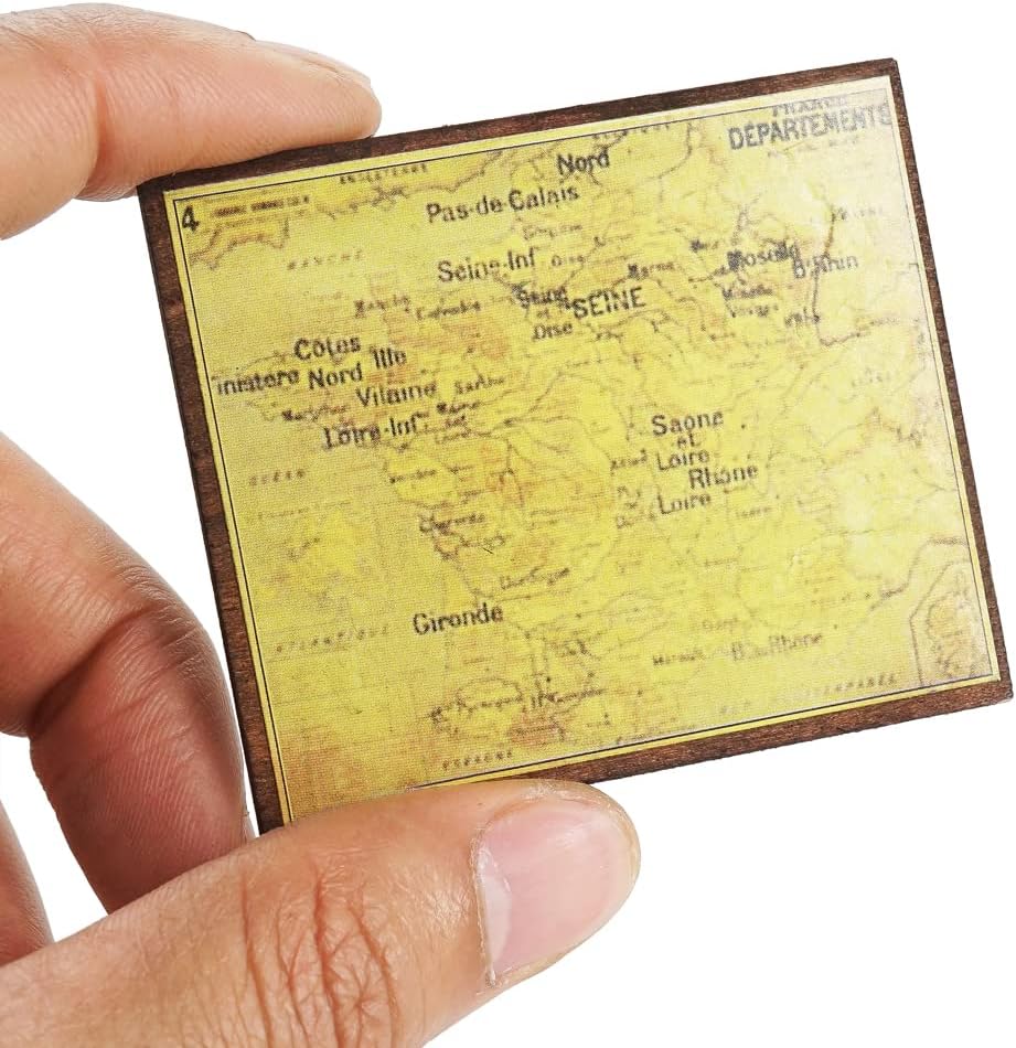 Odoria Accesorios de decoración de casa de muñecas con mapa de pared en miniatura 112
