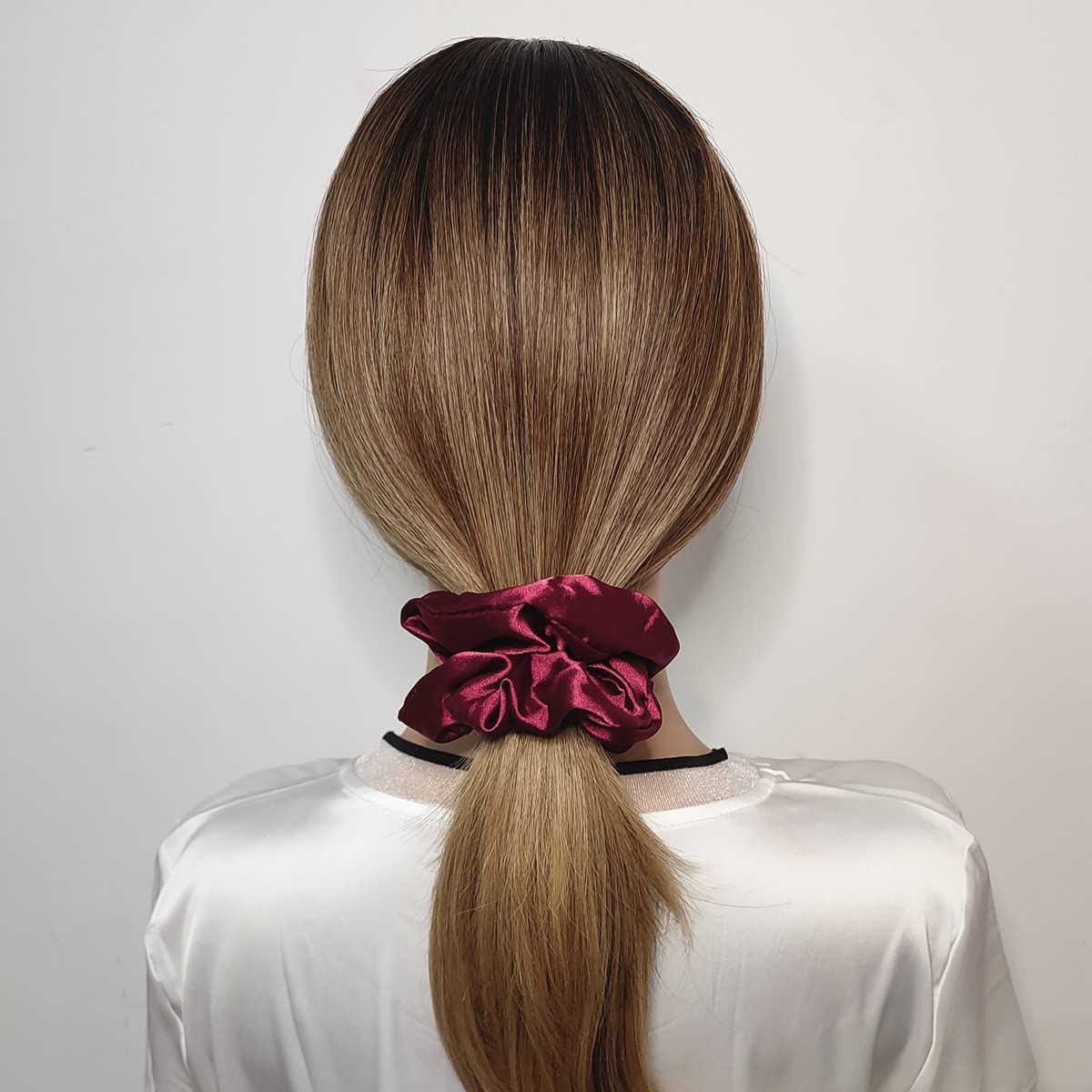 Sufermoe 6 coleteros de seda satinada (4.3 pulgadas), color rojo vino, accesorios para el cabello para mujeres y niñas