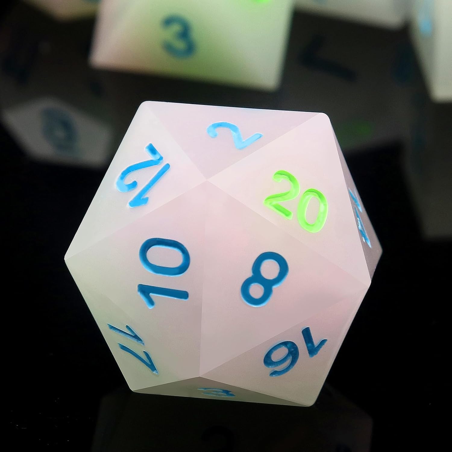 Haxtec DND – Juego de dados de borde afilado con estuche de dados hecho a mano, rosa claro, verde, azul, pastel, resina D&D, para regalos de TTRPGs,
