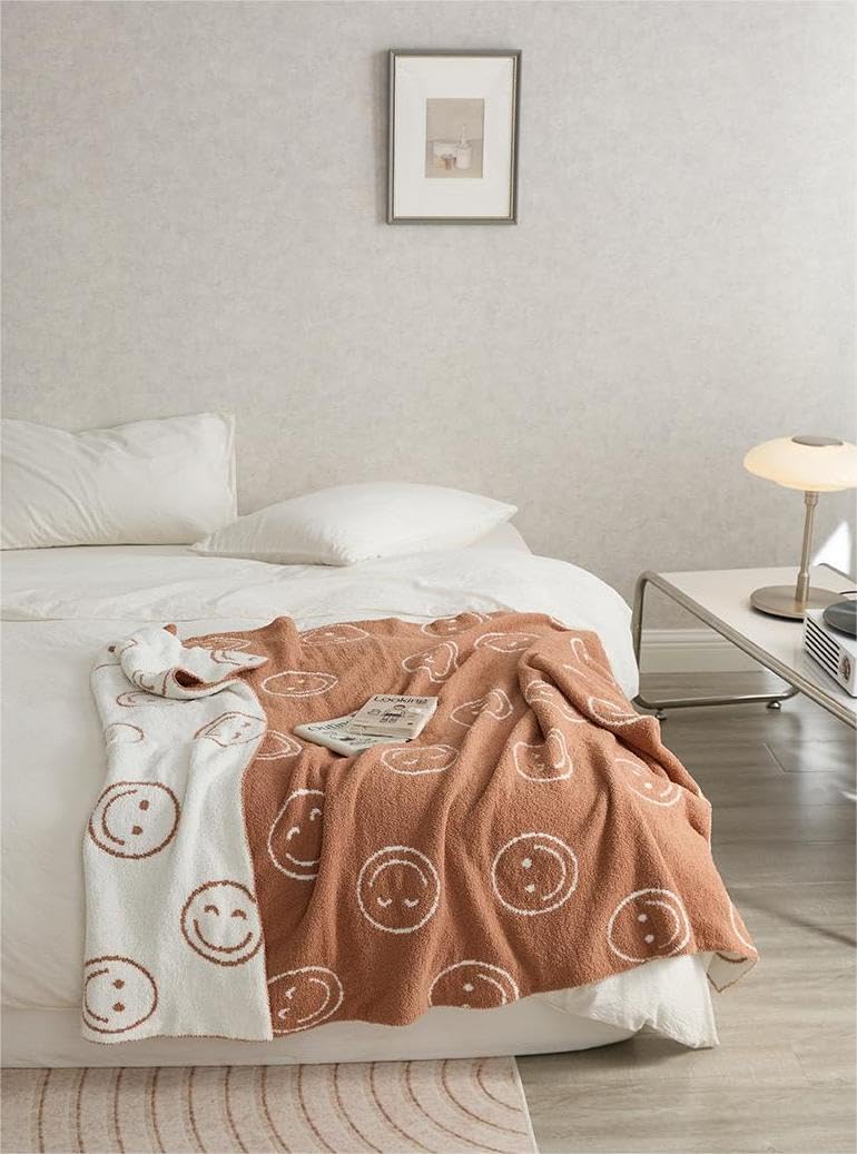 Manta de punto de microfibra esponjosa súper suave y bonita con cara sonriente, afelpada, ligera, ligera, para sofá y cama, 69 x 40 pulgadas (color