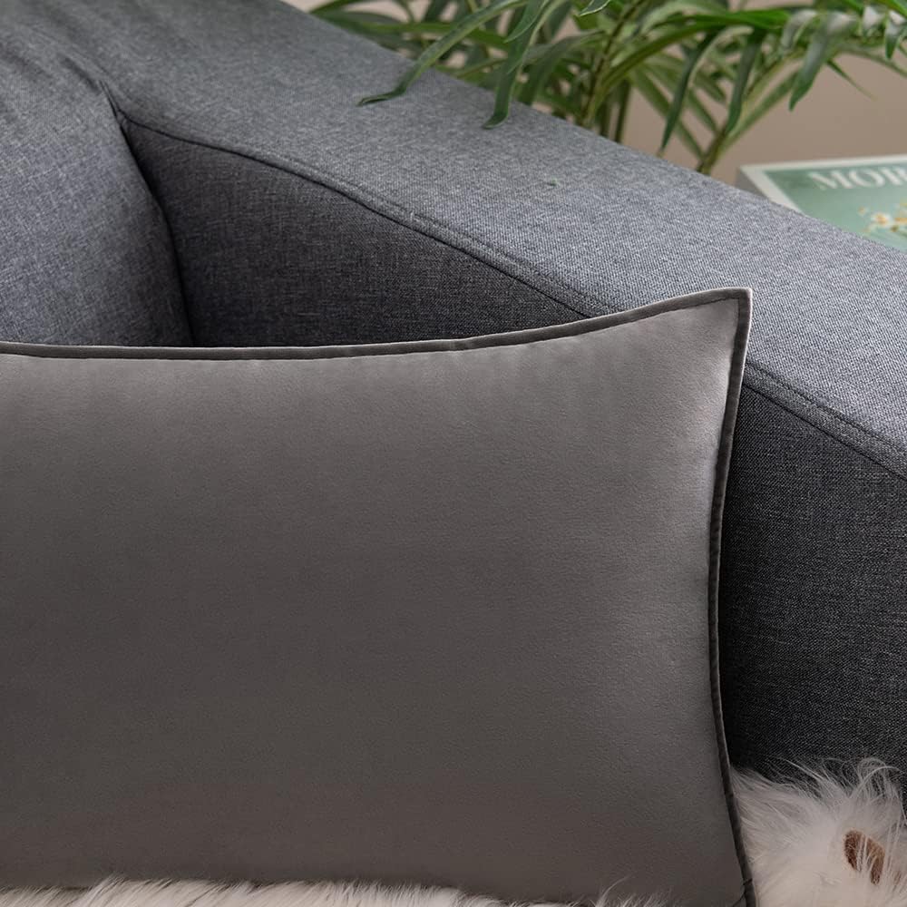 Comvi – Almohadas decorativas para sofá, color gris oscuro, rellenos y fundas (2 almohadas + 2 fundas de almohada), almohadas de terciopelo para
