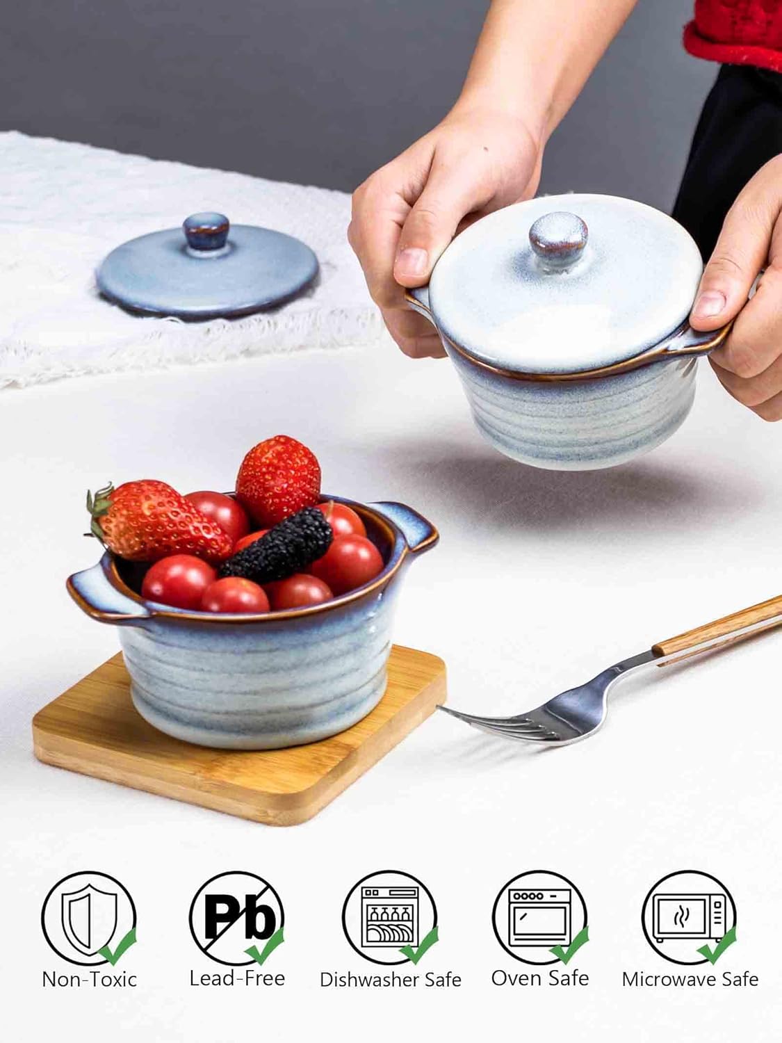 Henten Home Ramequines de cerámica de 8 onzas con tapa, mini cocotte de porcelana con asa, juego de 4, cazuelas de esmalte reactivo para hornear,