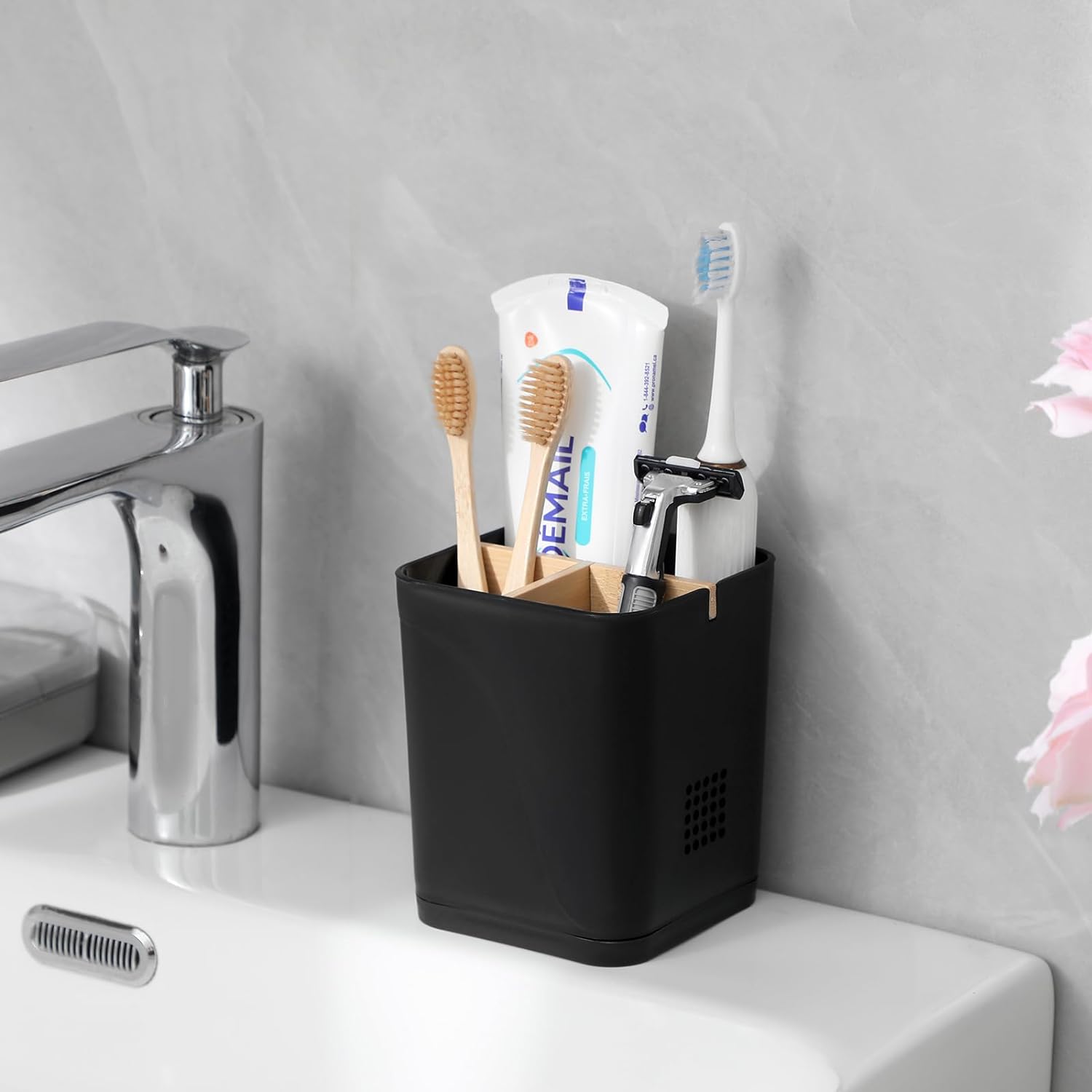 Soporte negro para cepillos de dientes con 3 ranuras y 2 soportes Qtip para baño, dormitorio, cocina