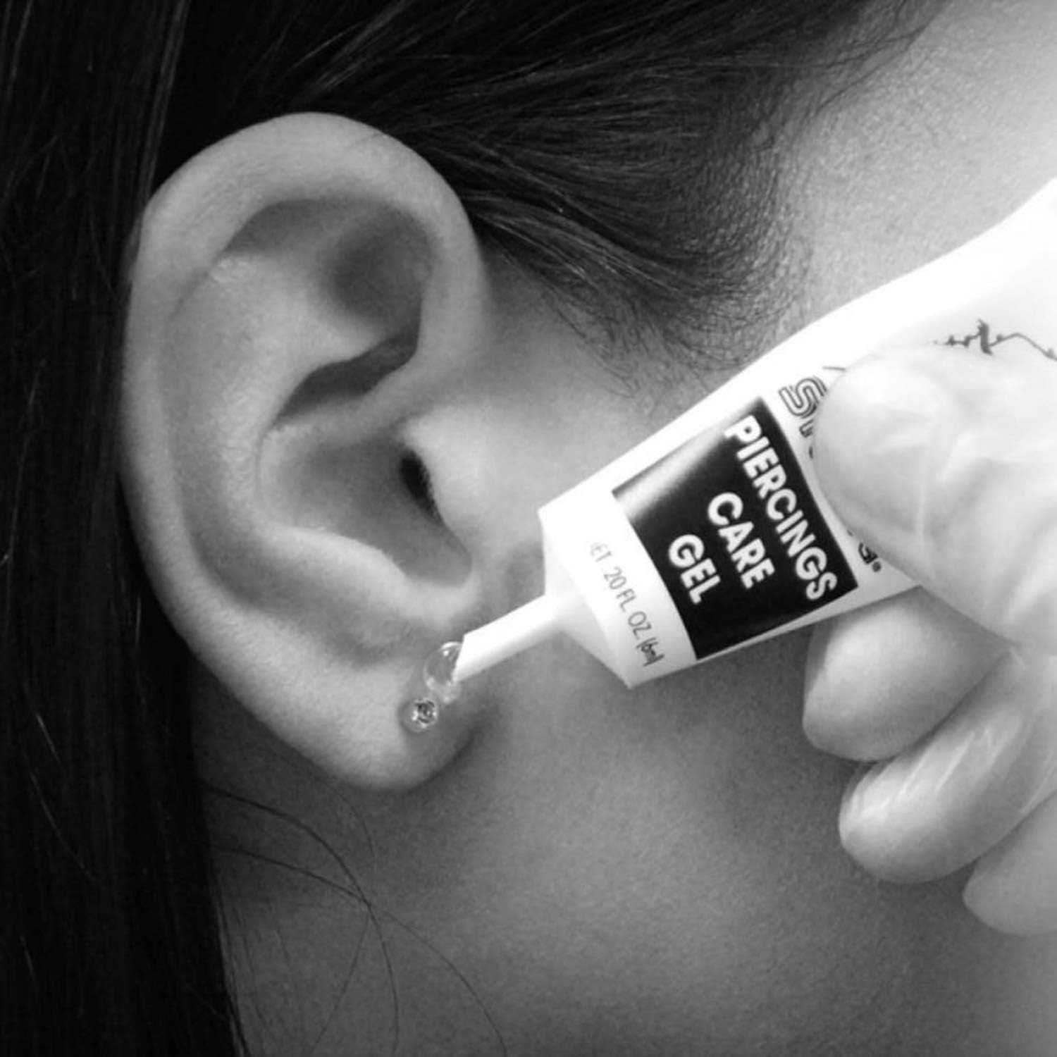 Studex Gel para el cuidado de los piercings de oído  Gel de cuidado posterior con extracto de aloe calmante para proteger la piel y promover la