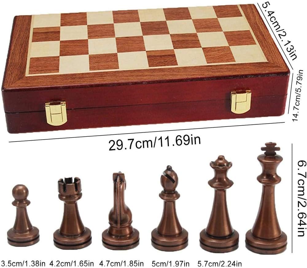 Juego de ajedrez de calidad hecho a mano grande de metal de lujo, juego de ajedrez retro chapado en cobre de aleación con caja de madera portátil,