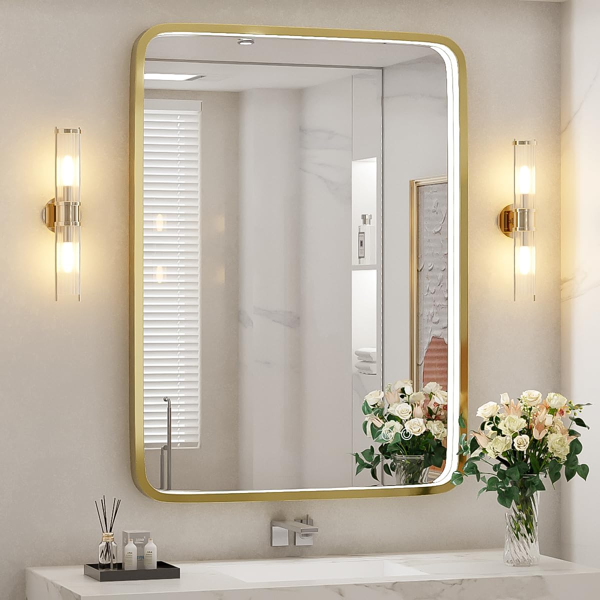 Espejo de baño LED de 28 x 36 pulgadas con luces, espejos de tocador iluminados para montar en la pared con marco de metal dorado que no se oxida,