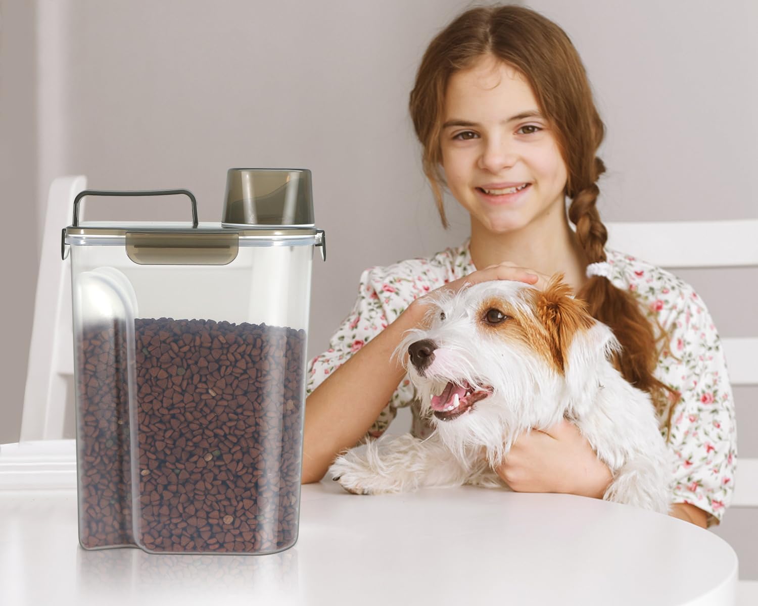TBMax Contenedor de almacenamiento de comida para perros, contenedor hermético grande de comida para gatos con boquilla y taza más grande,