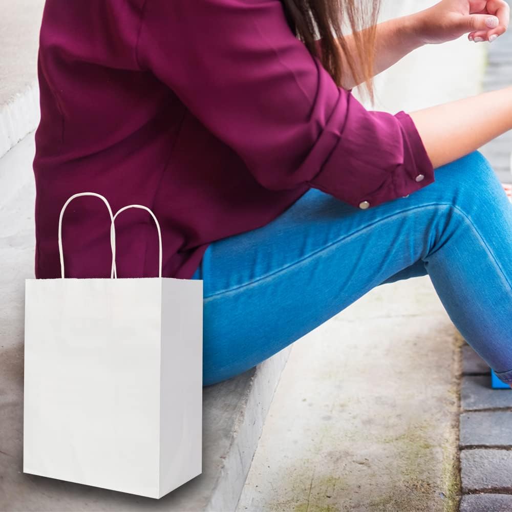 Oikss Cada paquete de 100 bolsas de regalo de papel kraft blanco pequeño y mediano con asas a granel