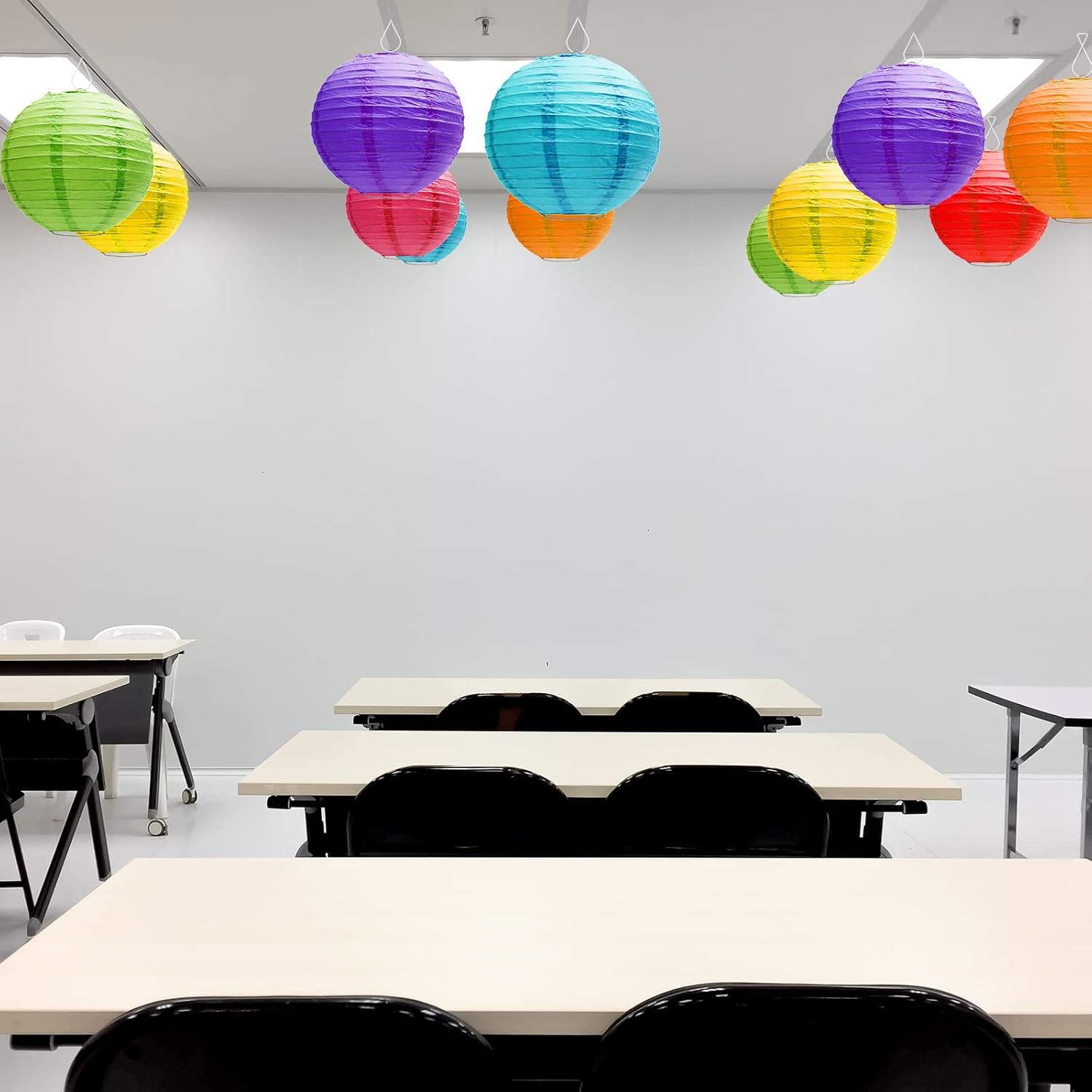 Sratte 60 ganchos de techo colgantes para azulejos de techo, ganchos de techo colgantes para colgar en el aula, colgadores de azulejos suspendidos
