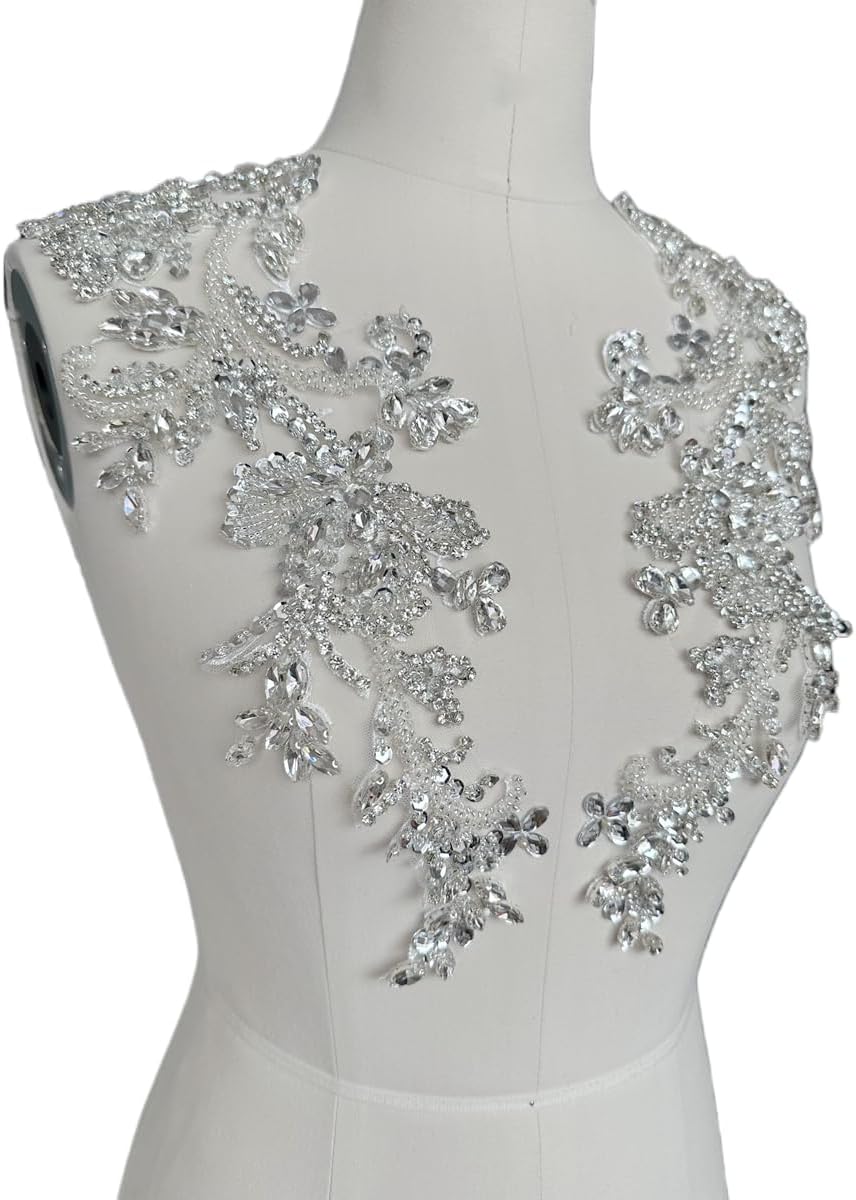 Parches de apliques de encaje brillantes hechos a mano con cuentas de costura, lentejuelas y accesorios para vestido de novia, un parbolsa (plateado)