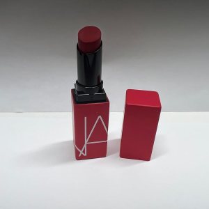 NARS Powermatte Lápiz labial en 132 Dragon Girl 0.03 oz 0.02oz Viaje Mini Tamaño NIB NARS Powermatte Lápiz labial en 132 Dragon Girl 0.03 oz 0.02oz Viaje Mini Tamaño NIB