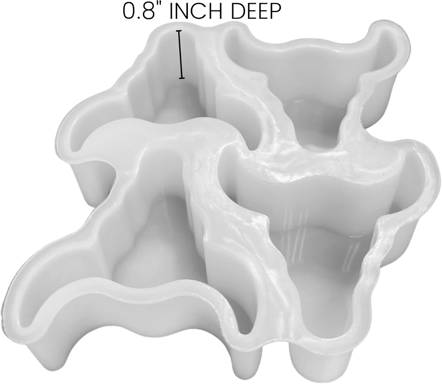 Molde para bandeja de silicona Freshie con 4 calaveras de toro  Tamaño del clip de ventilación 4.1 pulgadas de ancho x 4.55 pulgadas de largo x 0.8