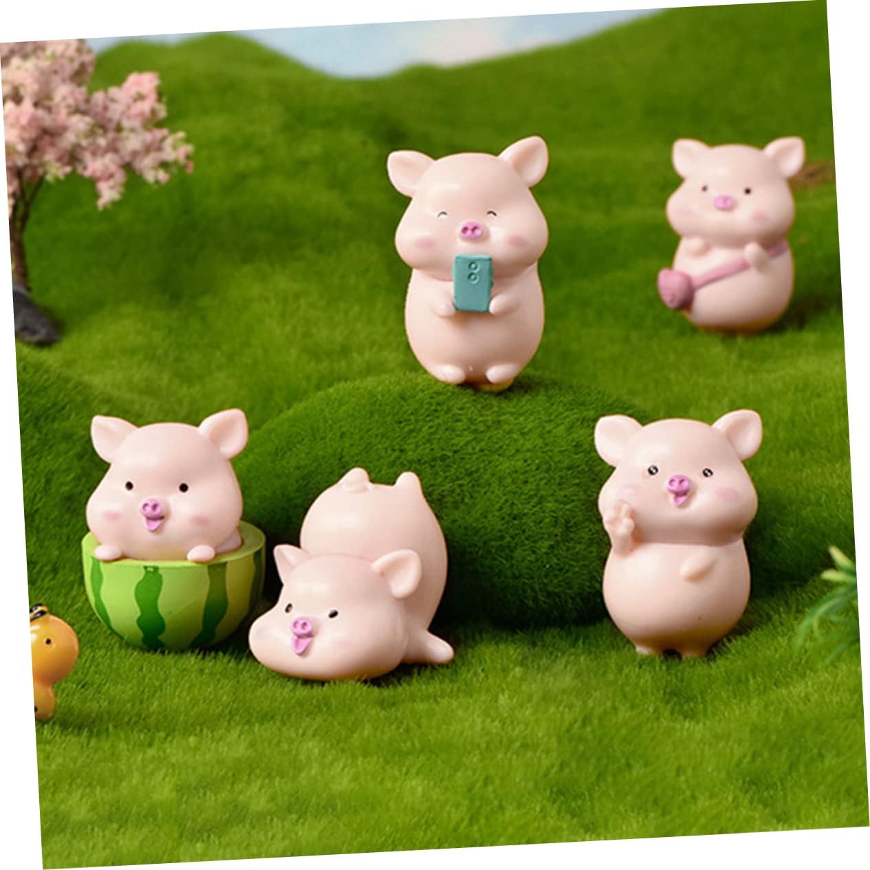 GANAZONO 7 piezas de adornos decorativos de cerdo mini animales sandía decoración pastel decoración Pascua fiesta bolsa relleno miniatura paisaje