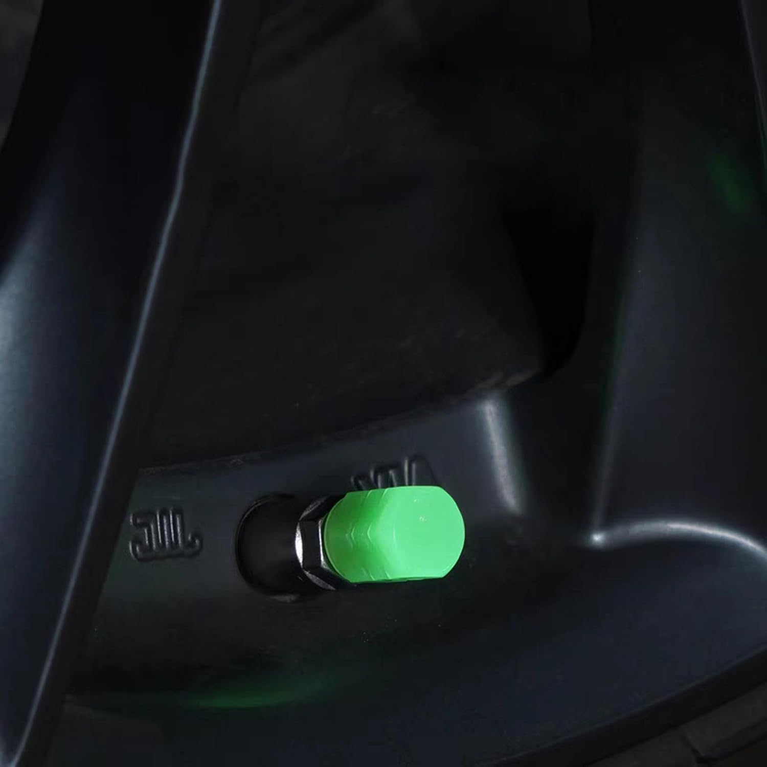 Tapones fluorescentes que brillan en la oscuridad para válvulas de neumáticos, tapones universales para válvulas de automóviles que mejoran el