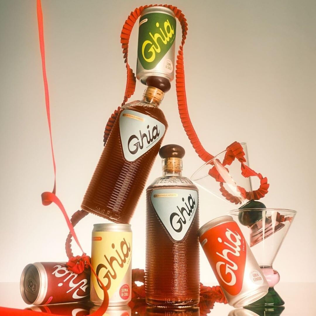 Ghia Limón sin alcohol y sal Le Spritz, 8 onzas líquidas (paquete de 4)  Aperitivo espumoso inspirado en el Mediterráneo botánico  Vegano, sin