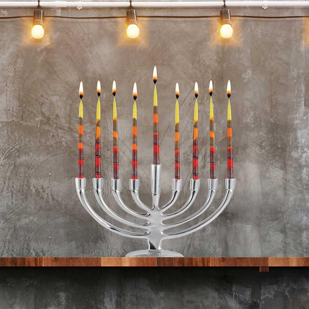 Zion Judaica Elegante Menorah Elegante Vela Minorah para Hanukkah Utiliza Velas de Janucá estándar
