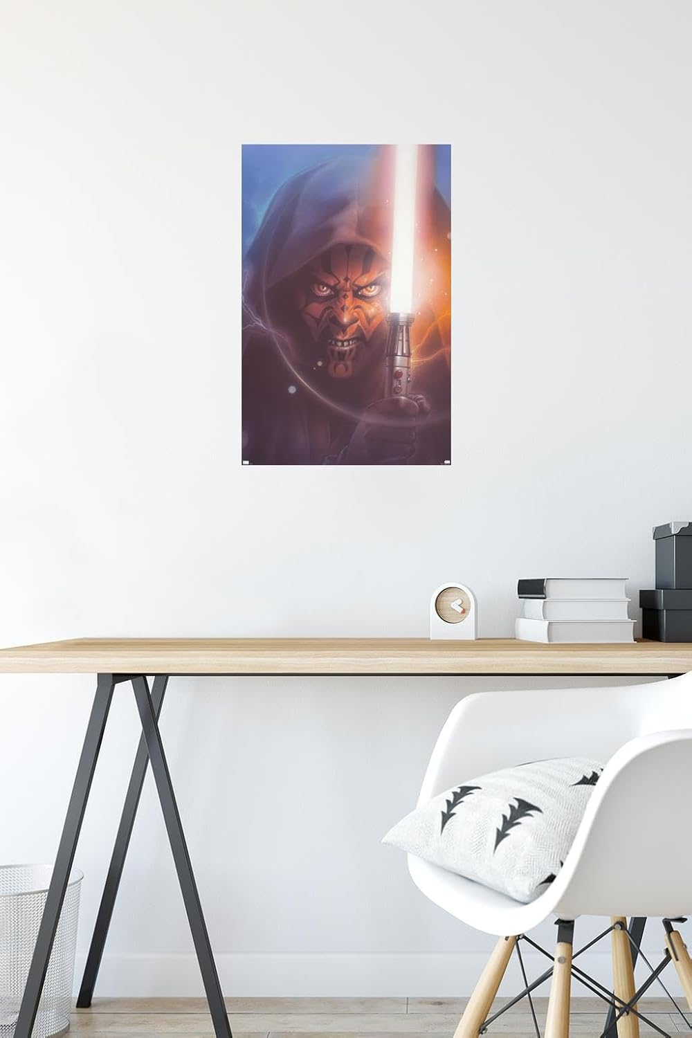 Trends International Star Wars The Phantom Menace – Póster de pared con sable de luz de Darth Maul