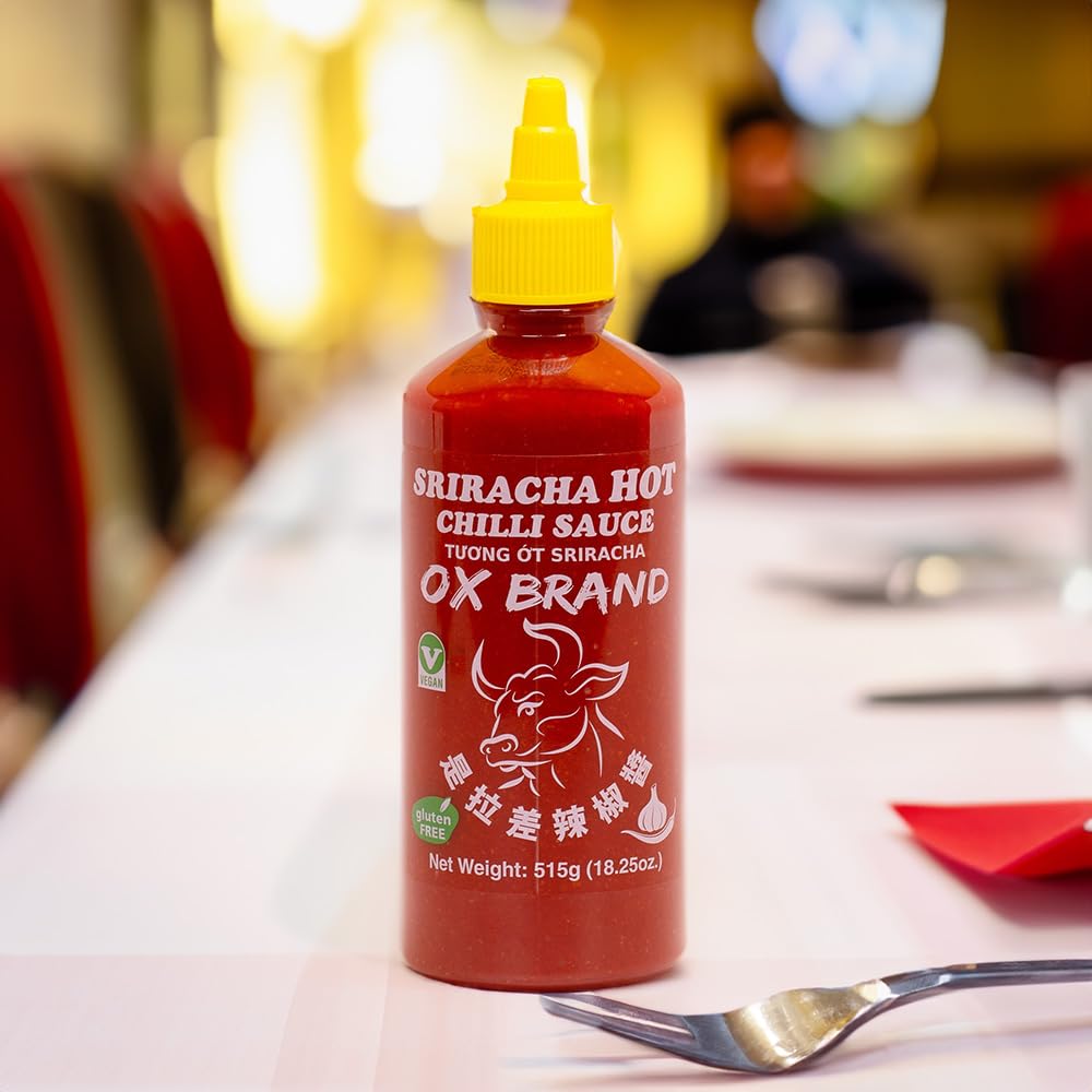 MISHIMA Salsa de chile picante Sriracha de la marca OX  Auténtico sabor tailandés  Sin gluten  Vegano  Certificado Halal  Delicia culinaria picante