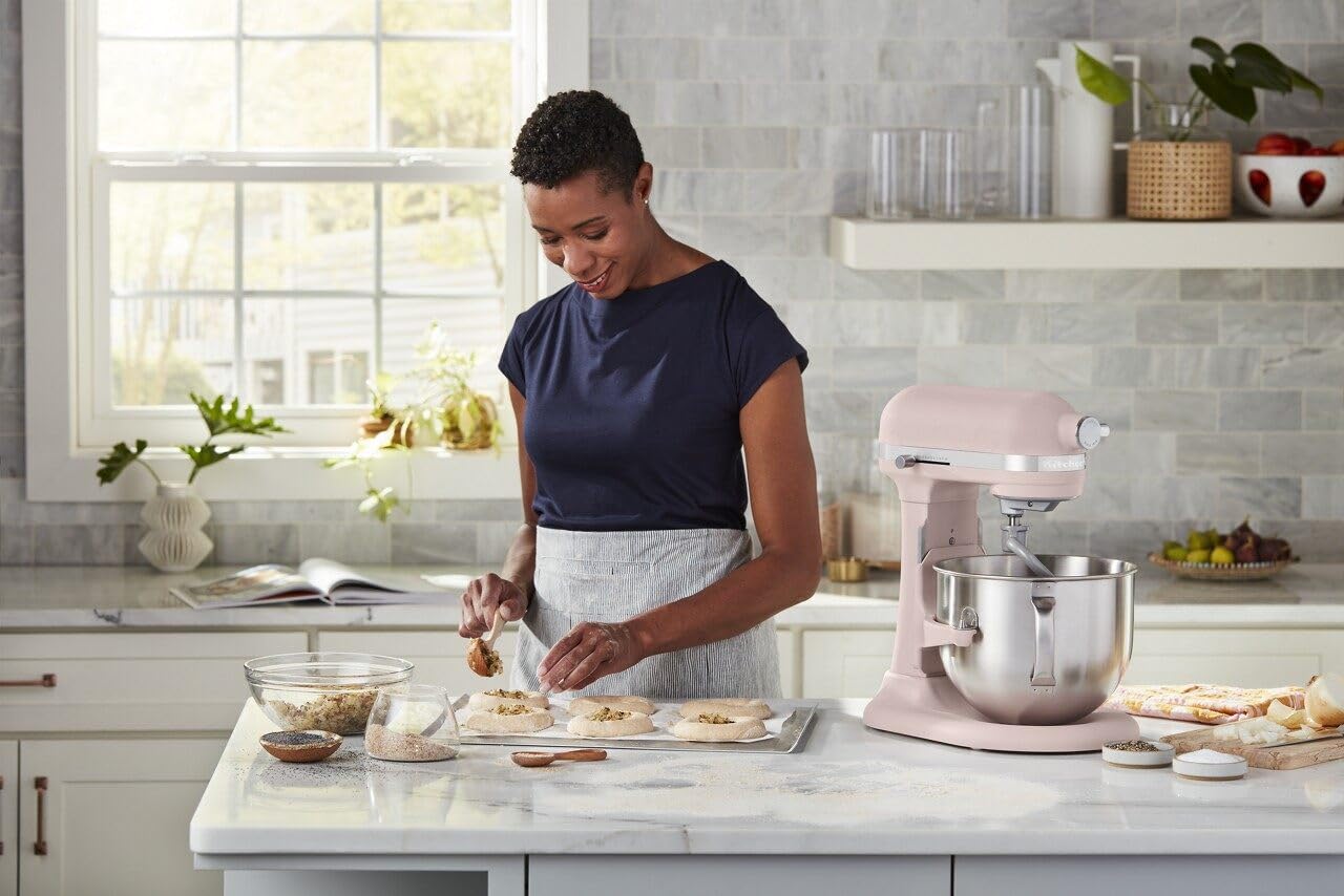 KitchenAid Batidora de pie elevadora de tazón de 7 cuartos de galón, rosa seca mate