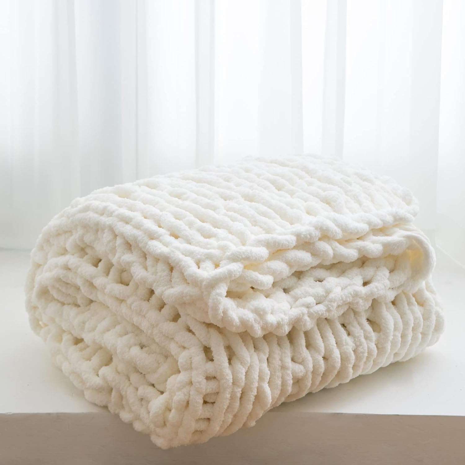 Manta de punto grueso, manta de punto para sofá o cama, manta suave y esponjosa con hilo de felpilla jumbo grueso, 100% hecha a mano (blanco crema,