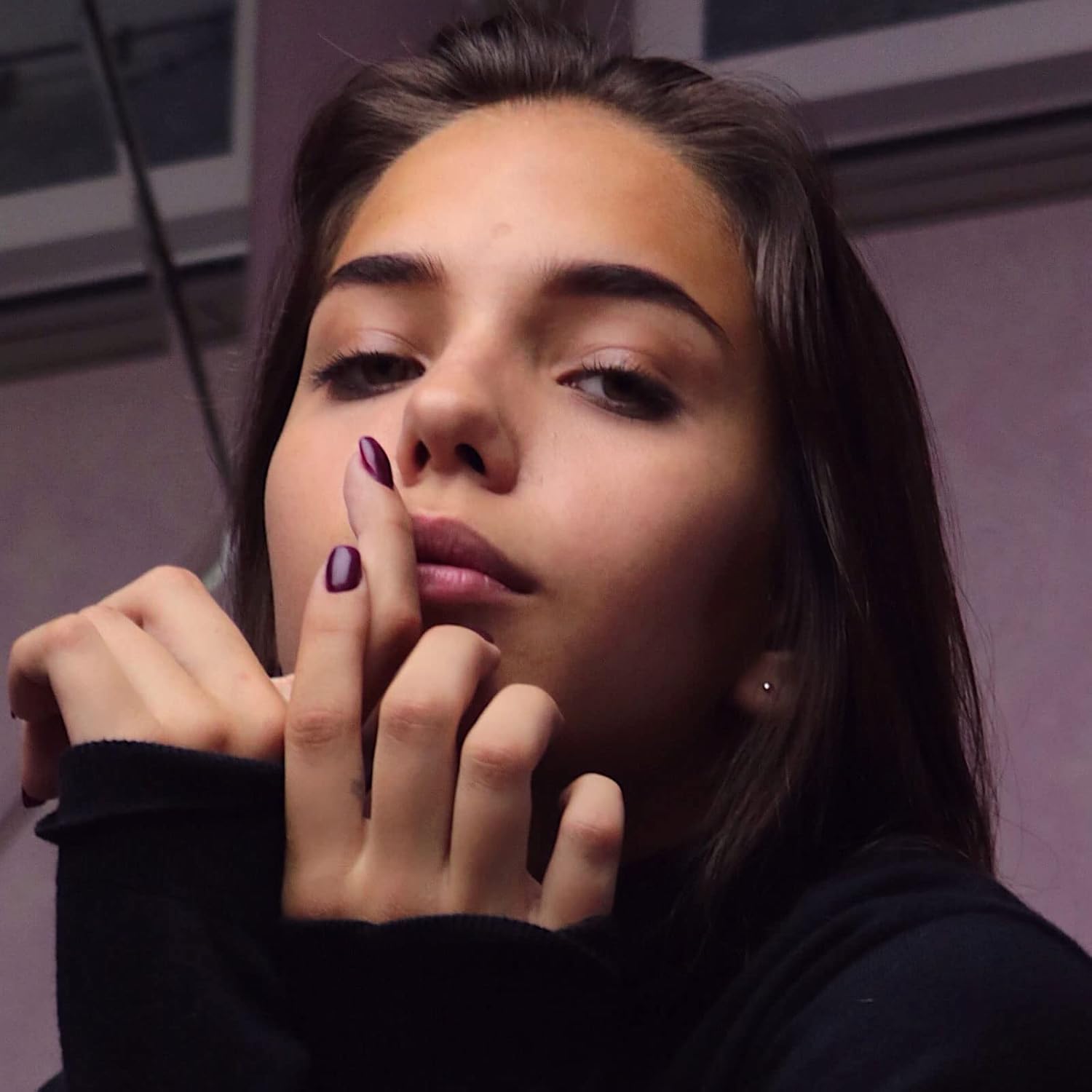 SHANRUN – Juego de 24 uñas postizas a presión color rosa nude, cuadradas, medianas, brillantes, con diseño, cobertura completa, uñas postizas