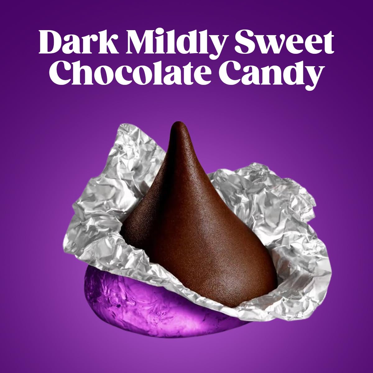Hershey’s Kisses – Caramelos de chocolate negro ligeramente dulce envueltos individualmente en láminas moradas para una experiencia indulgente,