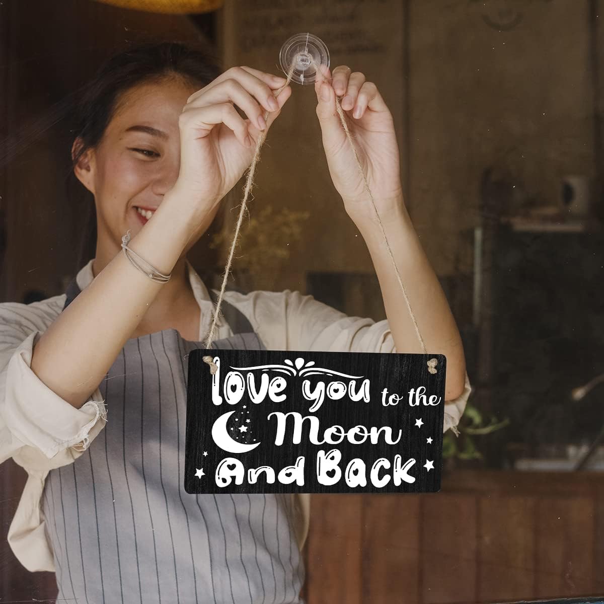 Letrero colgante de madera con texto en inglés “Farmhouse Love You to the Moon and Back”, decoración de pared rústica para decoración del hogar,