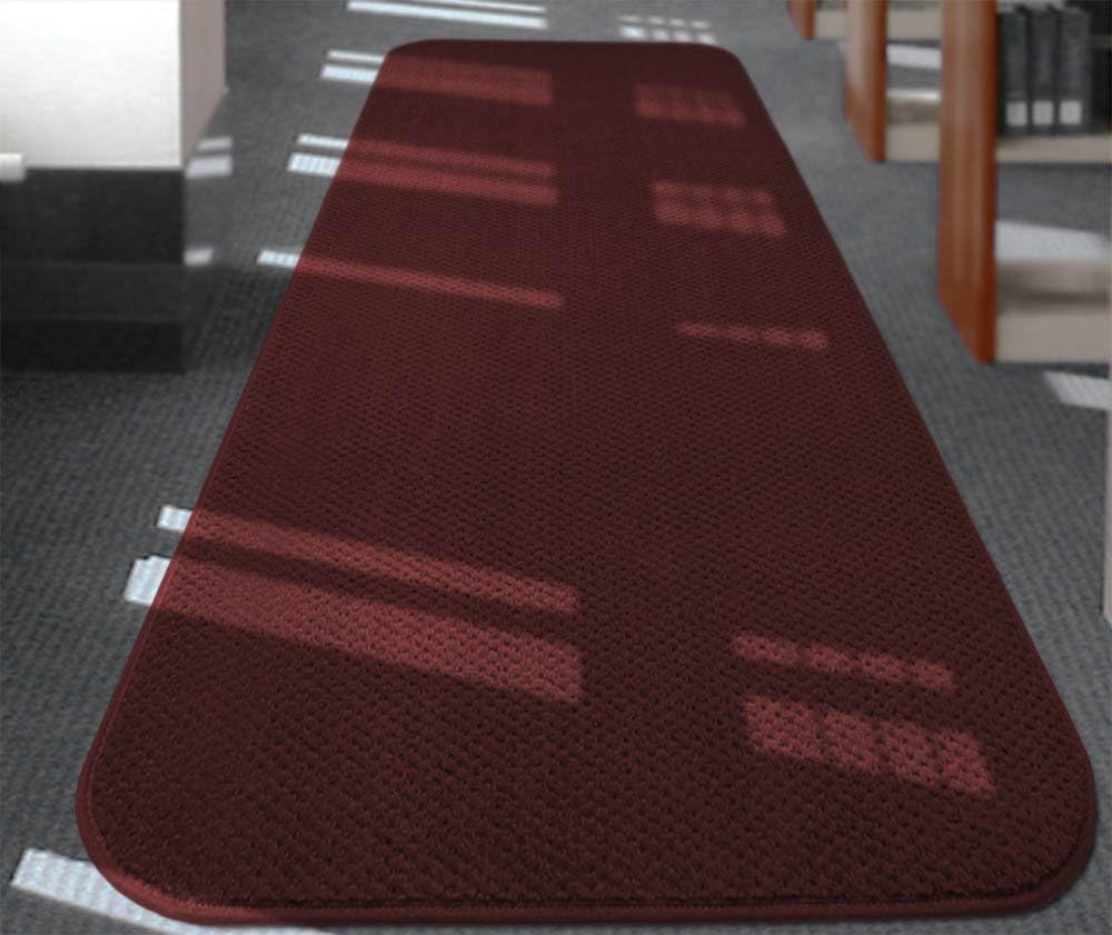House, Home and More Alfombra antideslizante – Rojo borgoña – 6 pies x 36 pulgadas