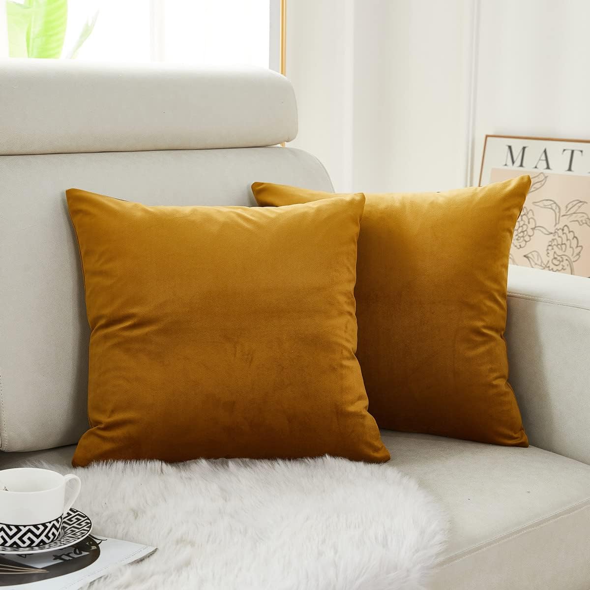 Juego de 2 fundas de almohada decorativas de terciopelo suave y grueso de 20 x 20 pulgadas para sofá, cama, silla, amarillo dorado