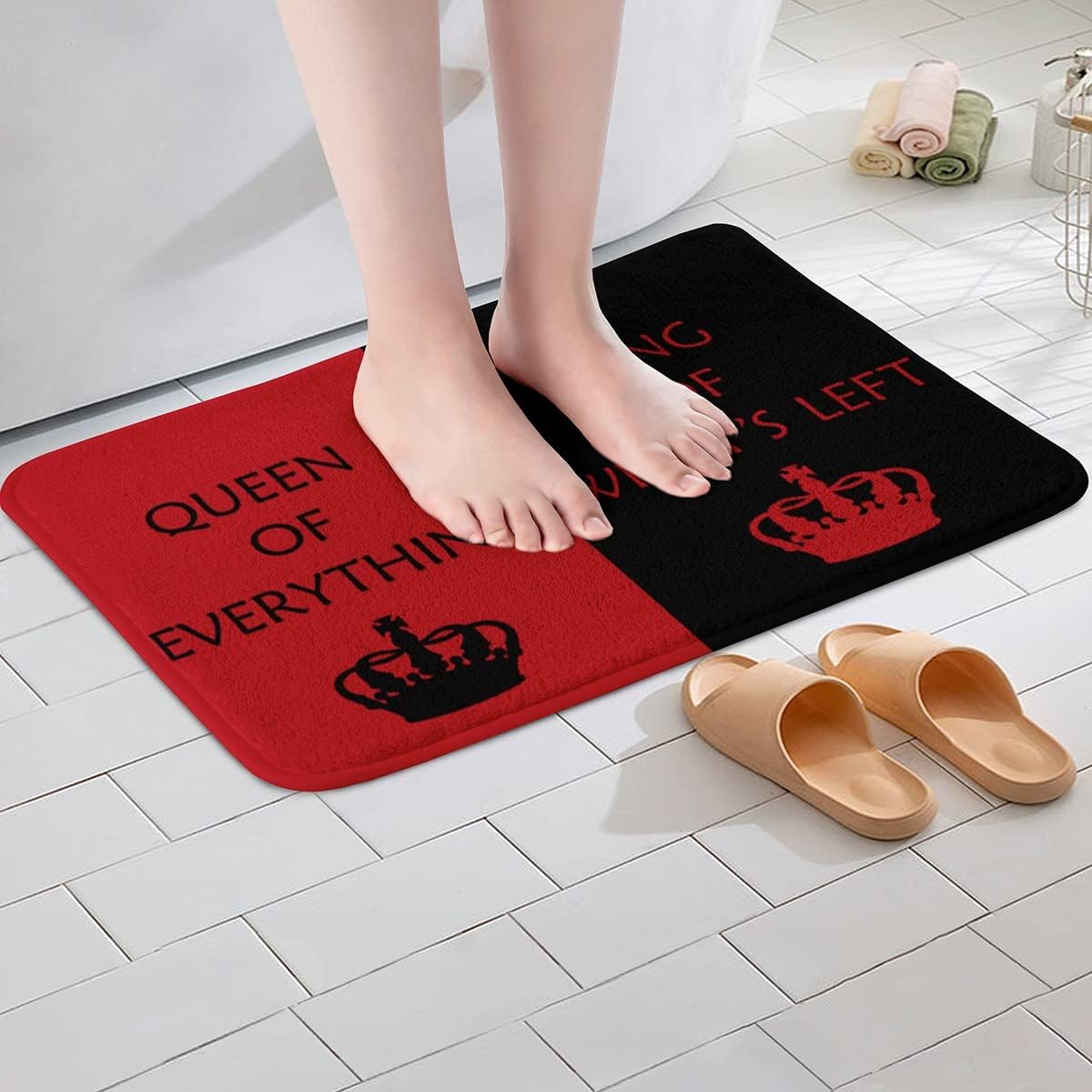 Erosebridal Alfombras de baño para parejas, color rojo y negro, 20 x 32 pulgadas, Queen of Everything King of What Left Bath Mat Regalos de boda