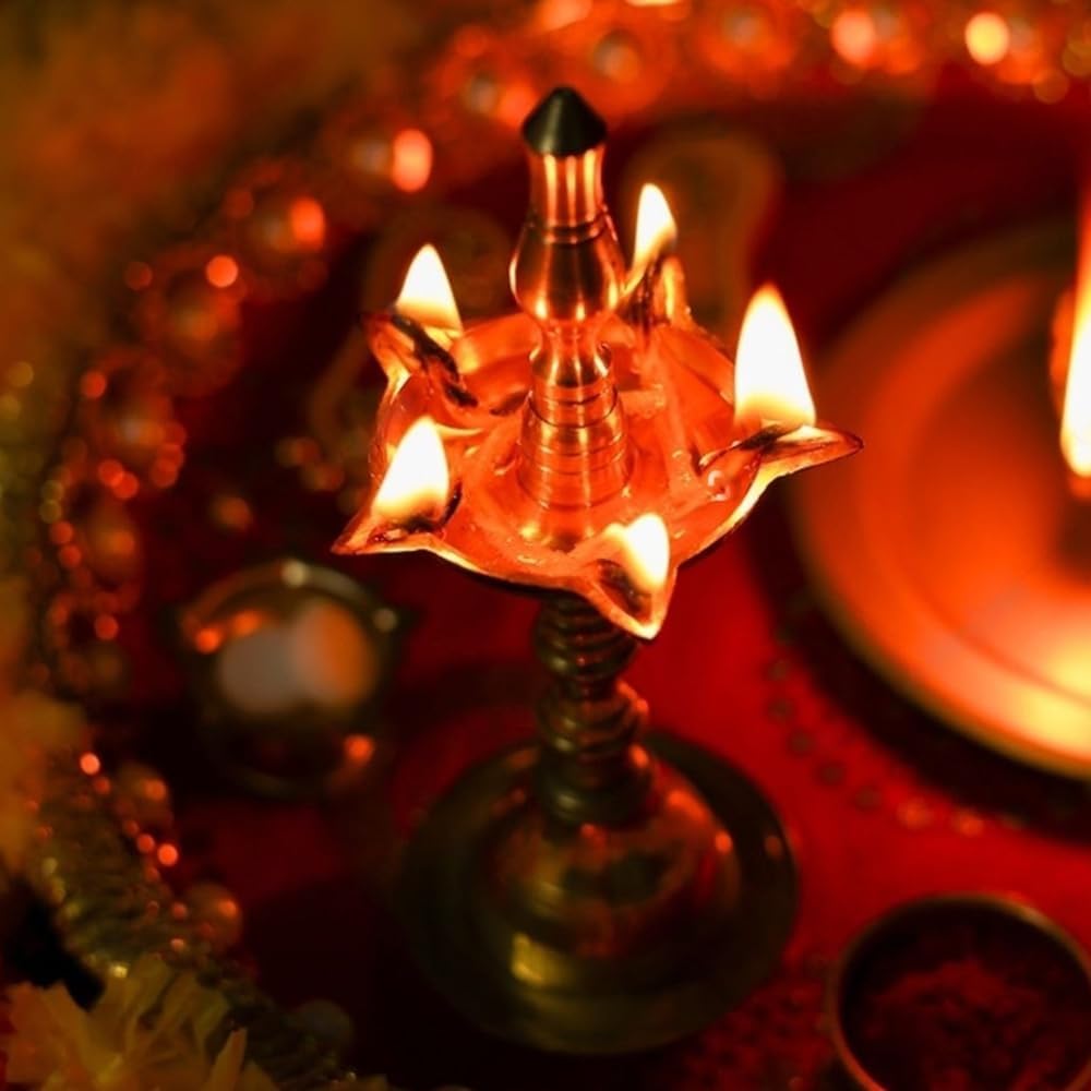 HASHCART Diya de latón para Pooja Kerala Diya Diyas Diya lámpara para Puja Diwali Diyas, lámpara tradicional de samai Kutthu vilakku Panchmahal
