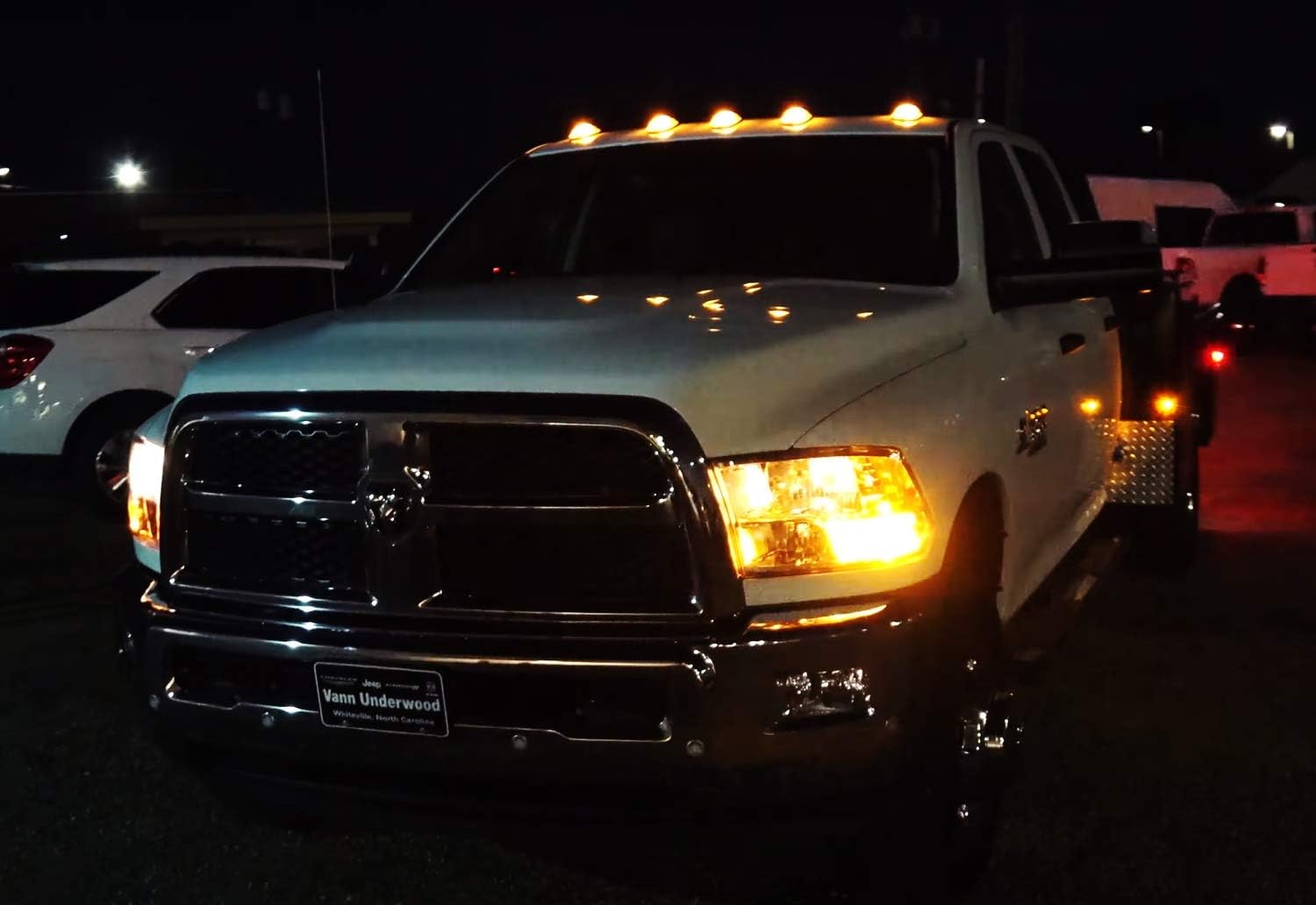 iJDMTOY Kit de montaje de luces LED ámbar de lente transparente para techo de cabina compatible con DodgeRAM ChevroletGMC Ford Toyota Trucks, juego