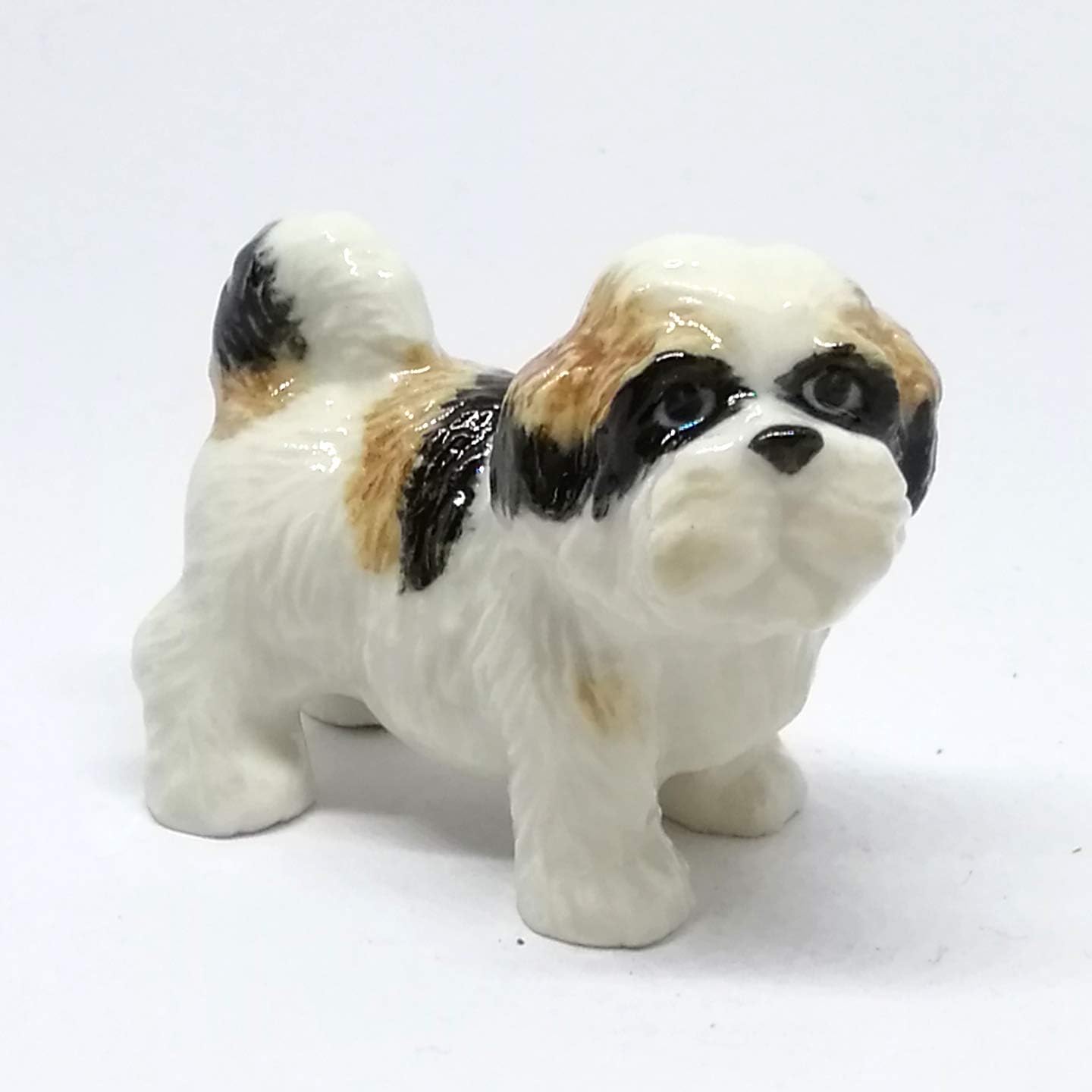 ZOOCRAFT Pequeña figura de cerámica para perro Shih Tzu, pintada a mano, decoración coleccionable de regalo de porcelana