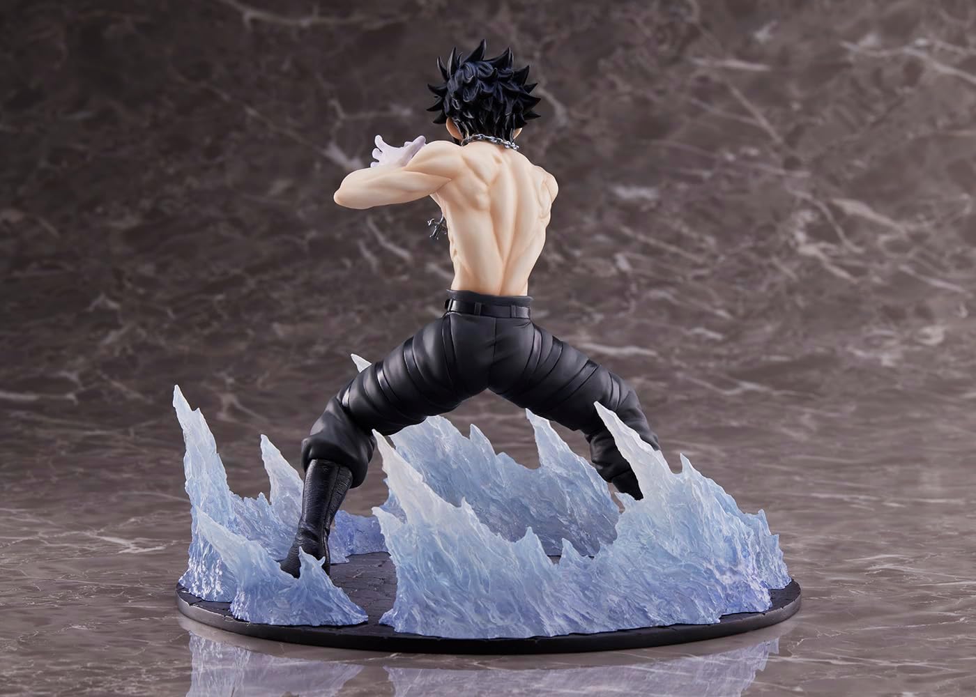Bellfine Fairy Tail Final Season Figura de PVC a escala 18 gris Fullbuster