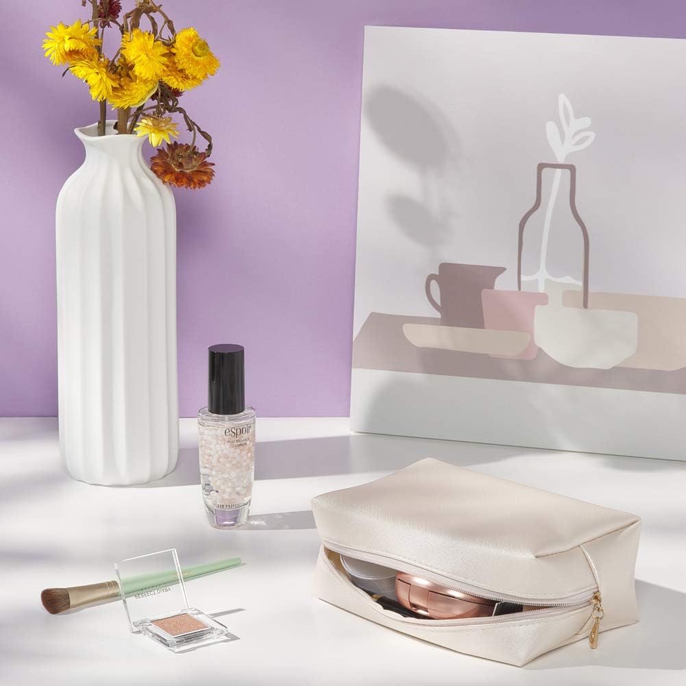 Sohynca Bolsa de cosméticos de piel sintética para mujer, bolsa de maquillaje minimalista para uso diario, bolsa de almacenamiento portátil, pequeña