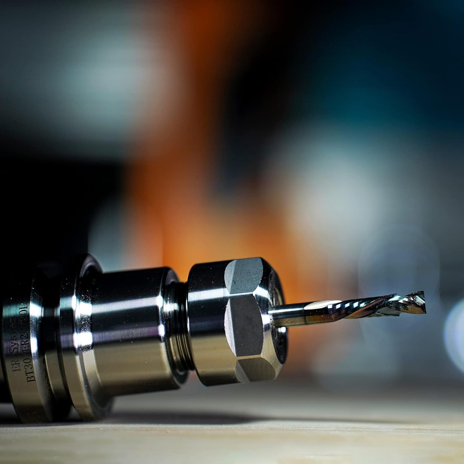 SpeTool Brocas de enrutador de compresión, vástago de 14 de pulgada, longitud de corte de 1 pulgada con carburo recubierto en espiral hacia arriba
