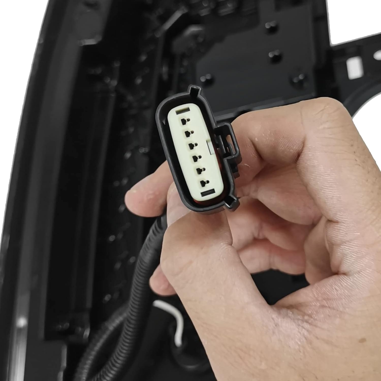 TBVECHI Conjunto de luz trasera lateral del pasajero compatible con GMC Yukon y Yukon XL 2015 2016 2017 2018 2019 2020 con lente transparente