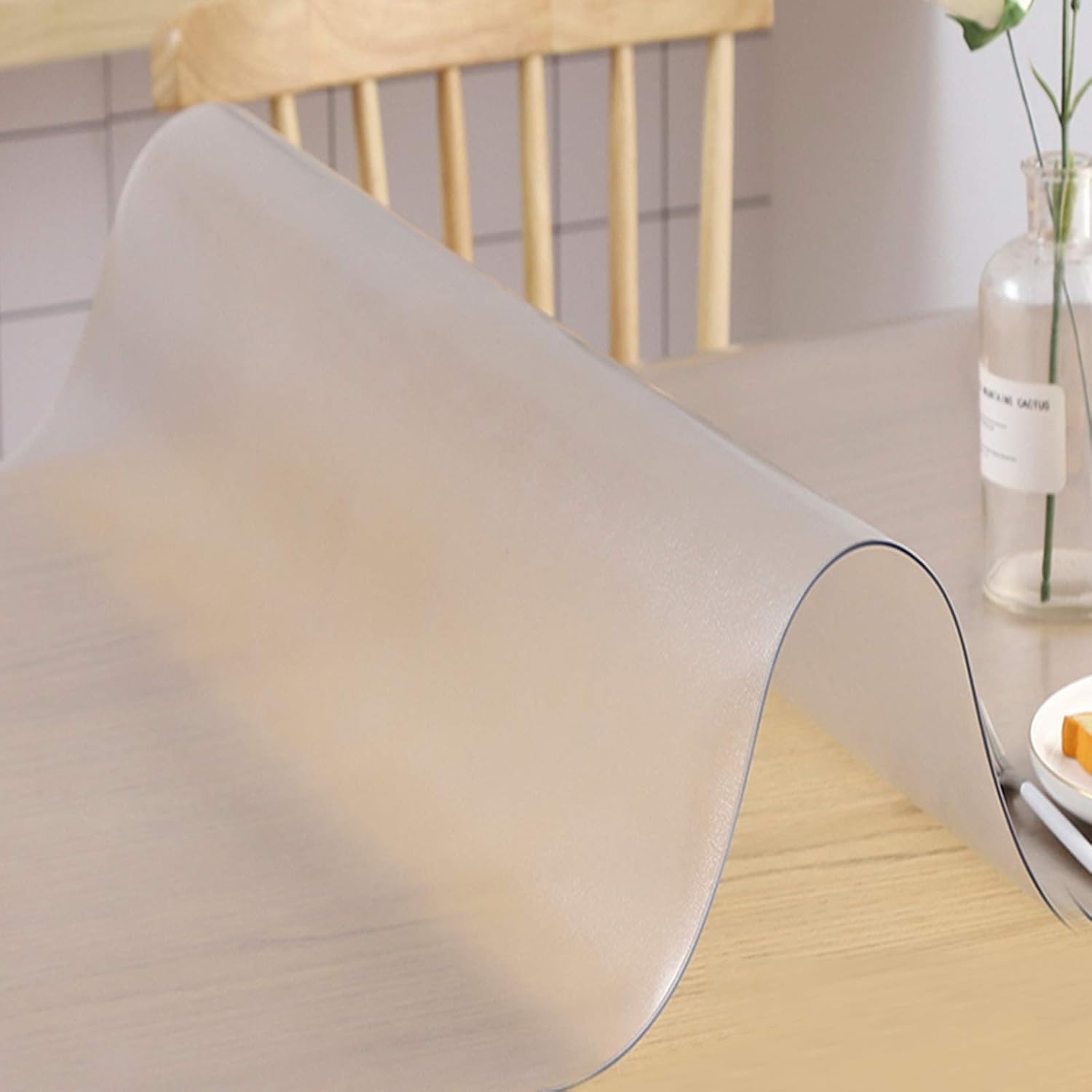 Protector de mantel de PVC transparente esmerilado, resistente al aceite, no se encoge, cubierta de mesa con bordes biselados de 68, alfombrilla