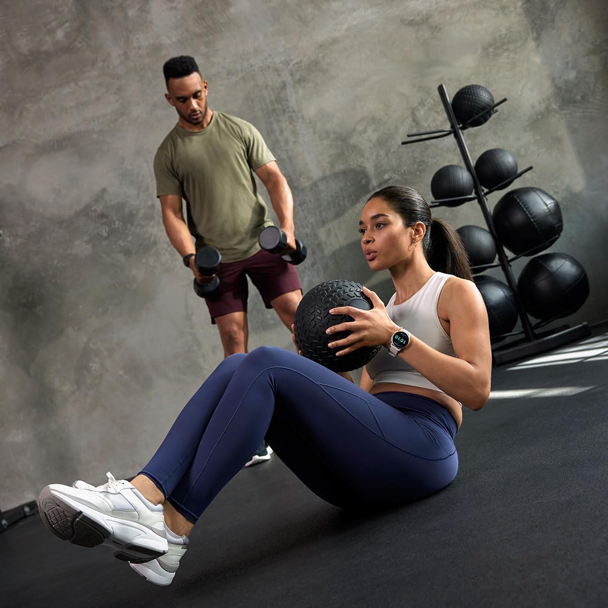 PlayBetter Garmin vivoactive 5 (Metallic Navy) Reloj inteligente con GPS para fitness, reloj de salud con pantalla AMOLED, hasta 11 días de batería,