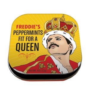 The Unemployed Philosophers Guild Freddie Mercury’s Peppermints Fit For a Queen Breath Mints, 1 lata, peso neto 4 oz (12 g) The Unemployed Philosophers Guild Freddie Mercury’s Peppermints Fit For a Queen Breath Mints, 1 lata, peso neto 4 oz (12 g)