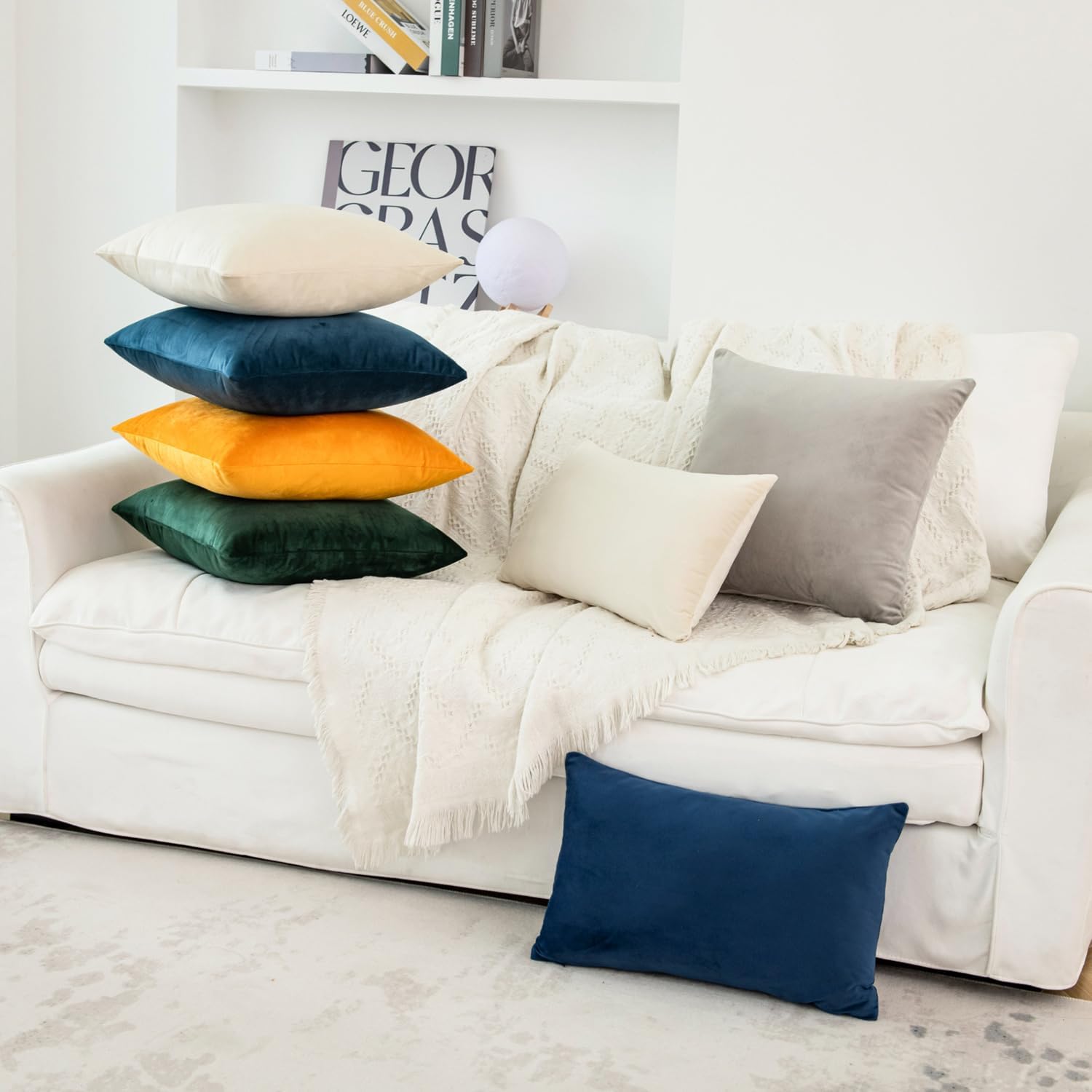 QUORGVES Juego de 2 fundas de almohada decorativas de terciopelo azul de 18 x 18 pulgadas, para sofá, sala de estar, cama, dormitorio, decoración